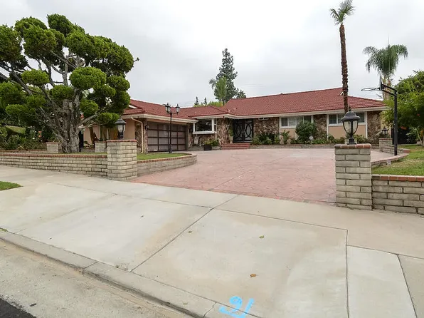 18680 Kenya St, Porter Ranch, CA 91326