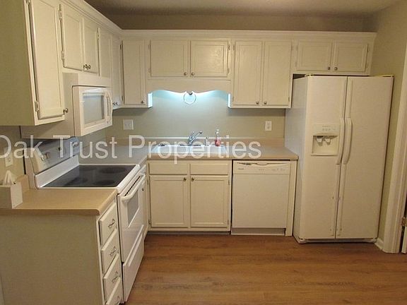 5th image of 6248 Lucille Dr APT F