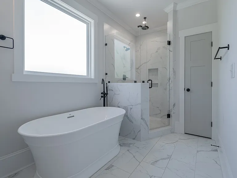 1005 State St — Photo 26