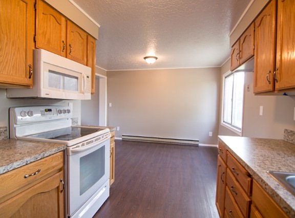 5th image of 1834 Teton View Dr