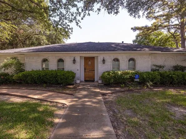 300 Greenbriar Ln, Colleyville, TX 76034