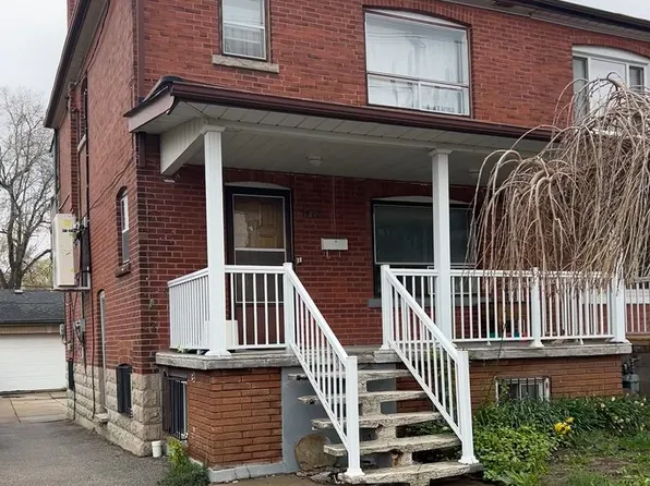 472 Winona Dr, Toronto, ON M6C 3T7