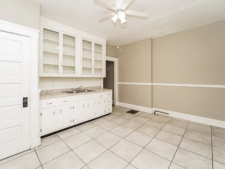 4105 Cypress Ave — Photo 6