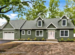 350 Iroquois Dr, Brick, NJ 08724