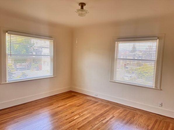 1448 5th Ave APT 4
