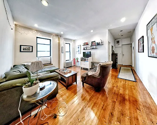 Rented by Union Square Property Management | media 7