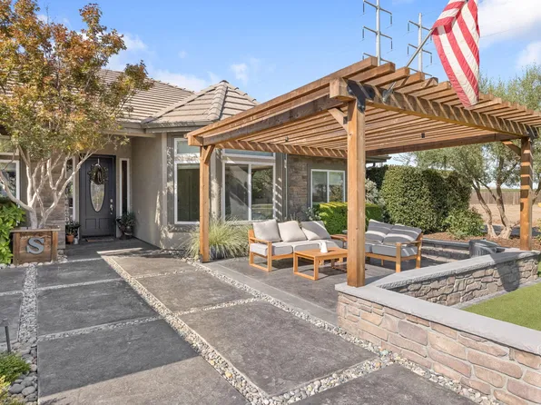 4418 E Wildwood Court, Visalia, CA 93292