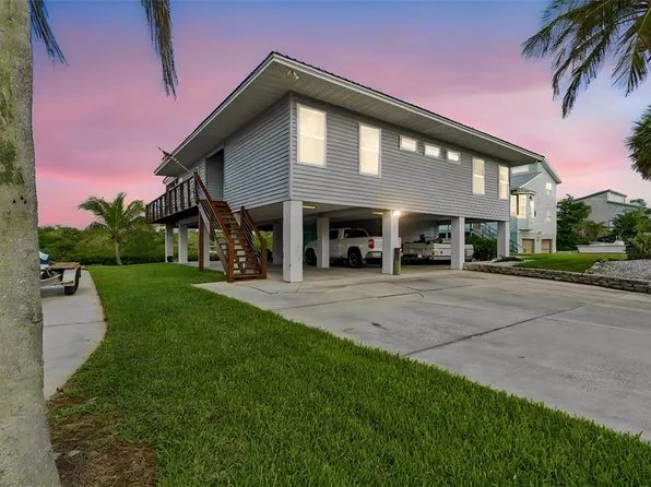 119 Burns Rd, Terra Ceia, FL 34250