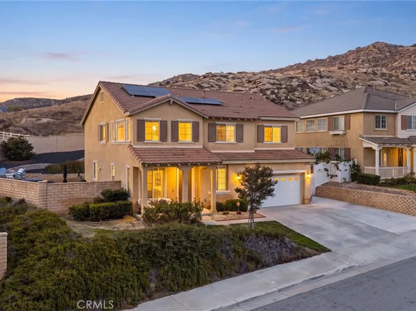 15850 Angel Fire Ct, Moreno Valley, CA 92555