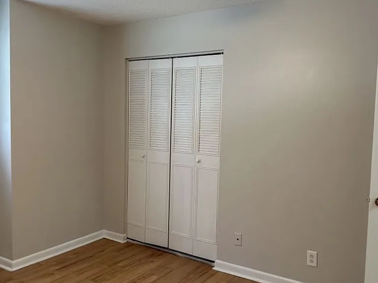 4125 Wilkesview Dr — Photo 11
