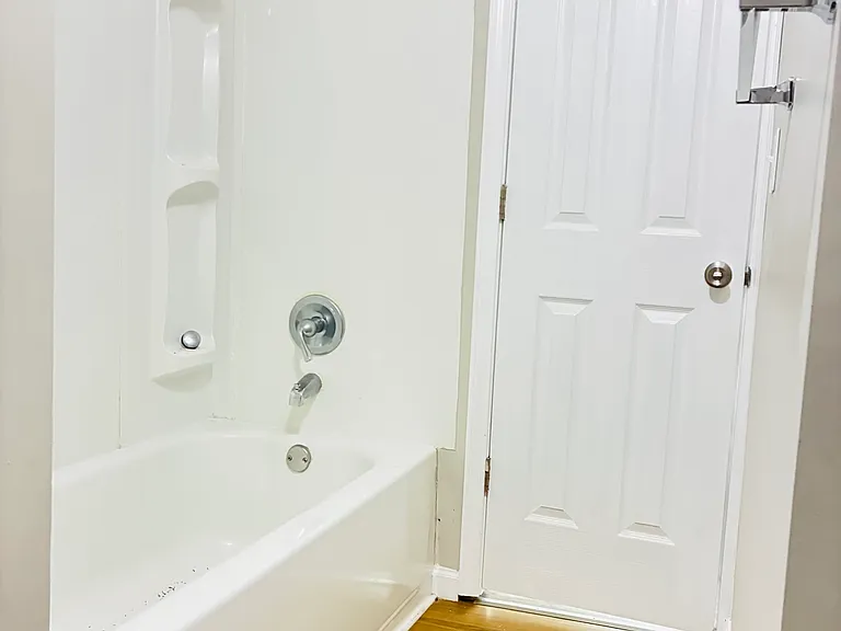 611 S Mountain St #A — Photo 12