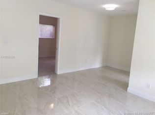 7155 Rue Notre Dame #17, Miami, FL 33141