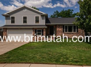 11412 S Autumn Hill Dr, Sandy, UT 84094