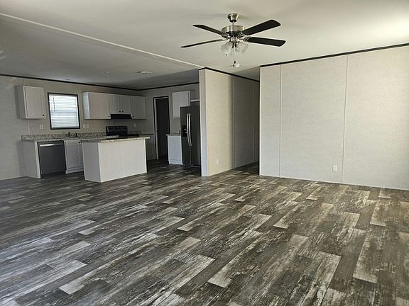 3rd image of 6631 Hidden Oaks Dr #6631