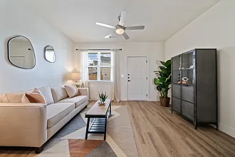 Lat Twenty7 Townhomes — Photo 41