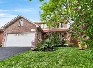 4629 Phoenix Park Cres, Mississauga, ON L5M 3E9