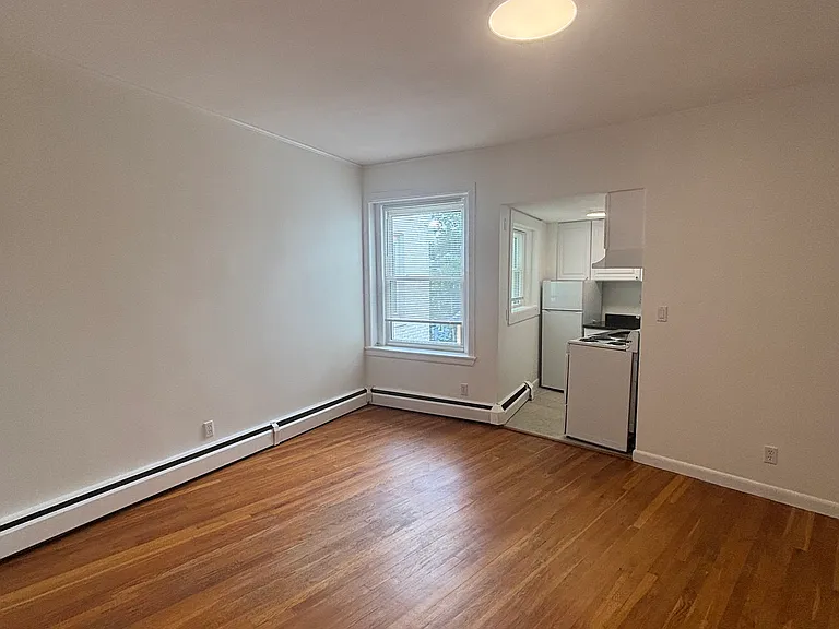 60 Gorham Ave #11 — Photo 7