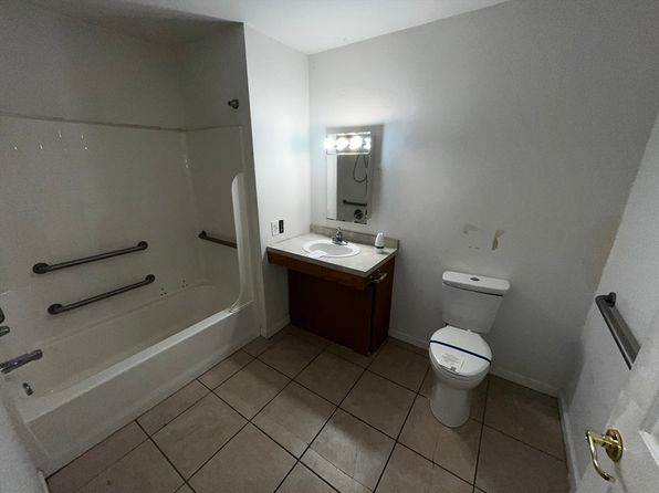 37 Frances St, Brockton, MA 02301