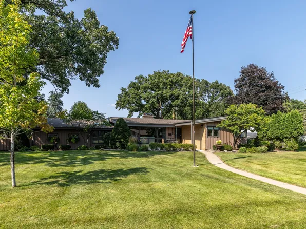 1000 Mound Spring Ter, Minneapolis, MN 55420