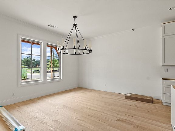 5th image of 6343 Rosemeade St