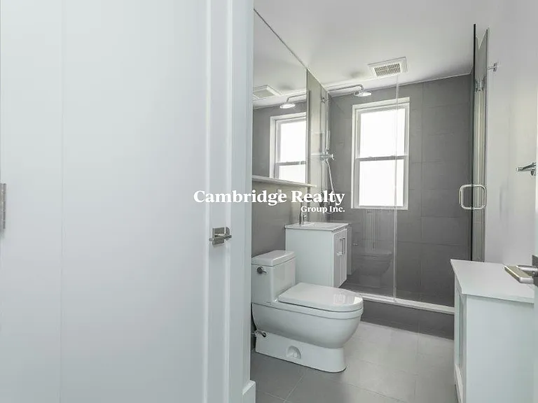 35 South St #T1 — Photo 8