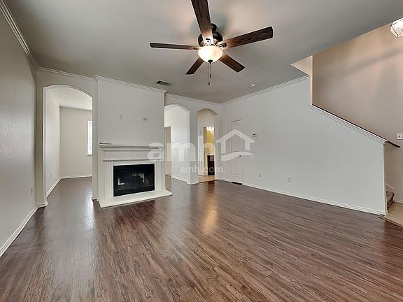 5th image of 1320 Clear Creek Dr