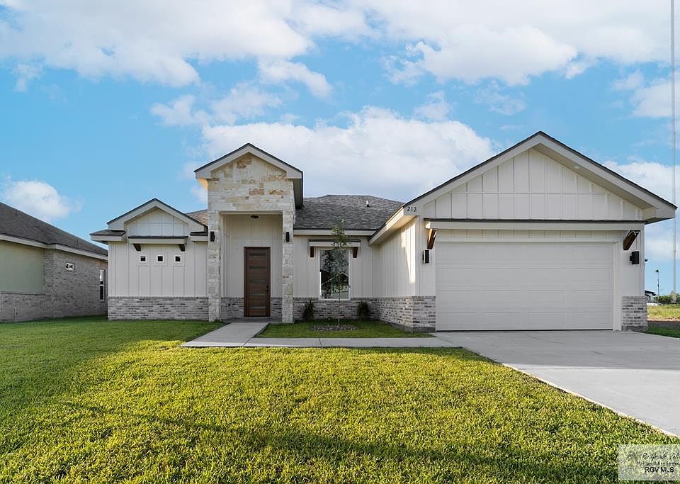 1st image of 212 N Janet Cir