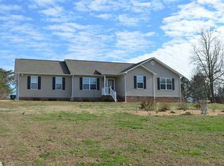 565 Ocoee Hills Cir NE, Cleveland, TN 37323