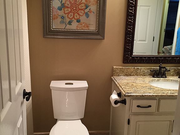3rd image of 8531 Tavern Ct