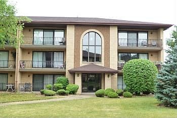 1st image of 7305 Evergreen Dr APT 1C