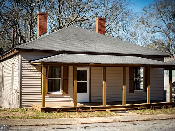 3rd image of 3 Bay St