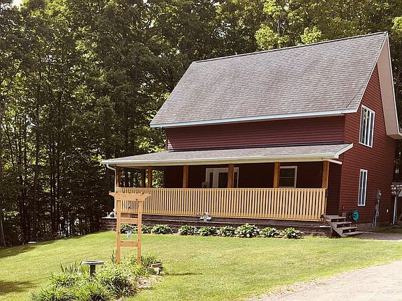 2nd image of 105 Greenwood Dr