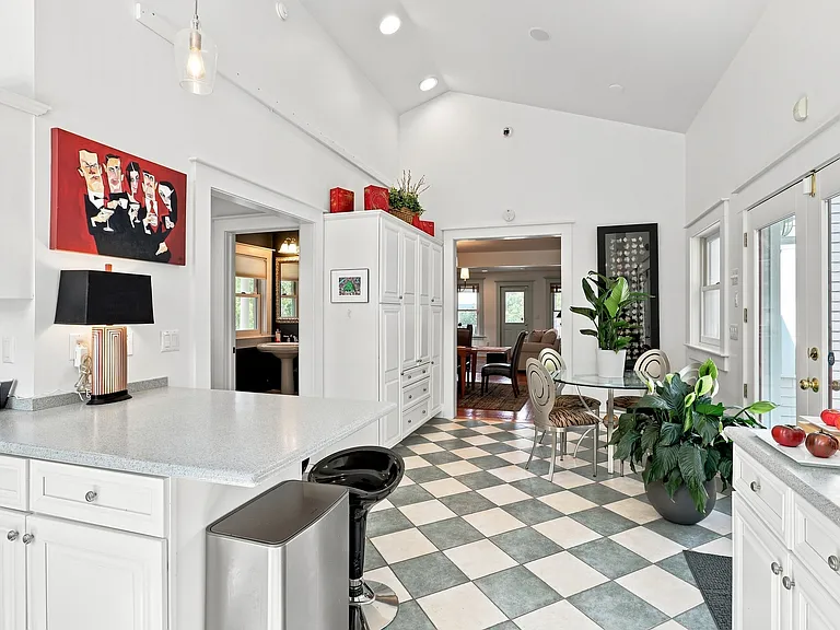 313 Warren Rd #1 — Photo 6