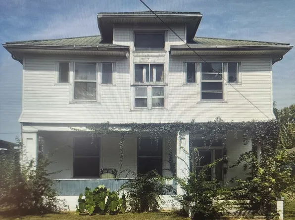 1207 Walnut St, Hopkinsville, KY 42240