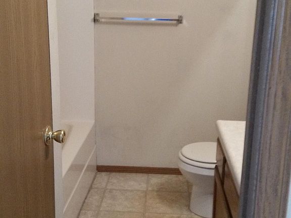 5th image of 206 Cedar Point Ct