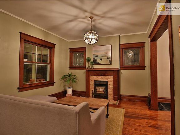 4th image of 3306 Charlotte St