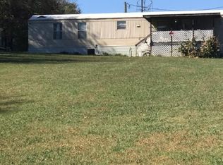 947 Parsonage Rd, White Pine, TN 37890