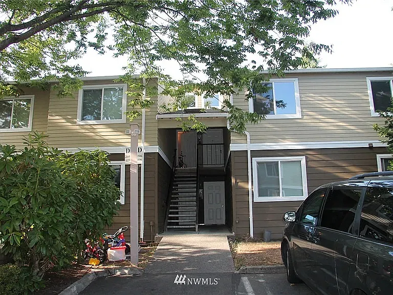 820 Cady Rd #D205