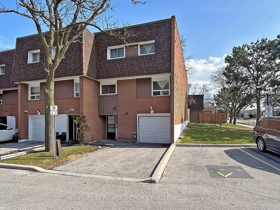 2nd image of 4 Litchfield Ct #102