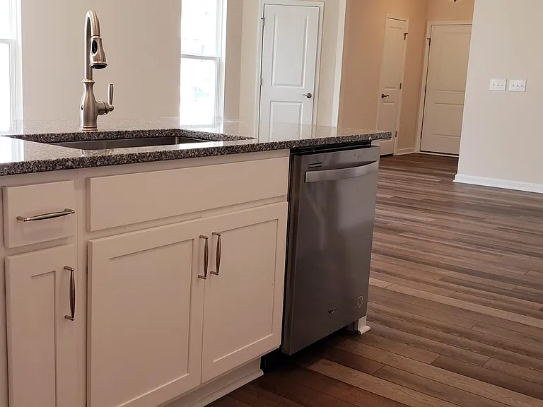 157 Woodford Reserve Ct — Photo 9