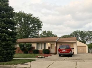 36346 Winterset Dr, Clinton Township, MI 48035