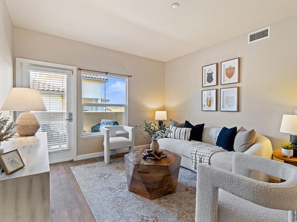 1st image of 2177 Alum Rock Ave APT 139