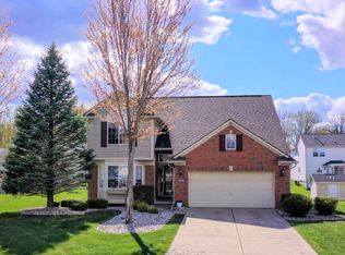 4036 Grand Oaks Ct, Burton, MI 48519