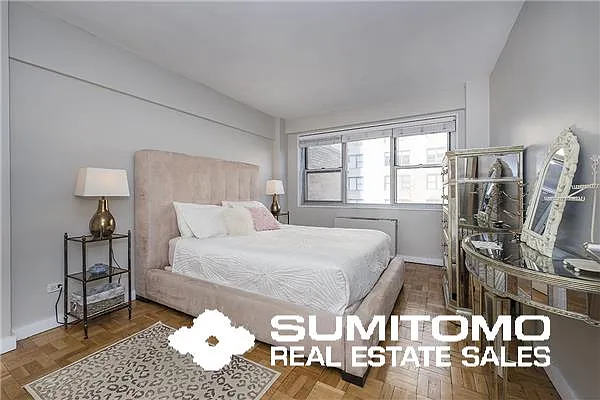 Rented by Sumitomo Real Estate Sales | media 10