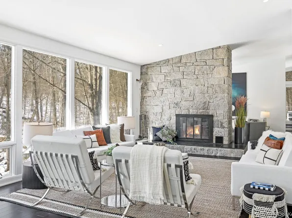 150 N Healy Avenue, Hartsdale, NY 10530