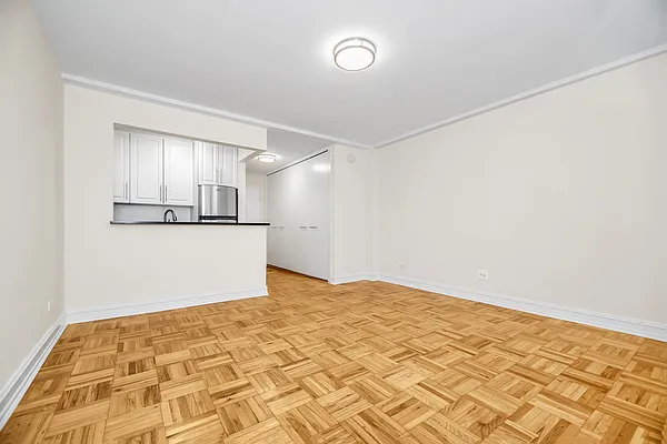 Rented by REAL New York | media 4