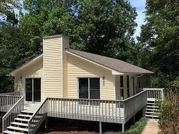 100 Point Rd, Whitesburg, GA 30185