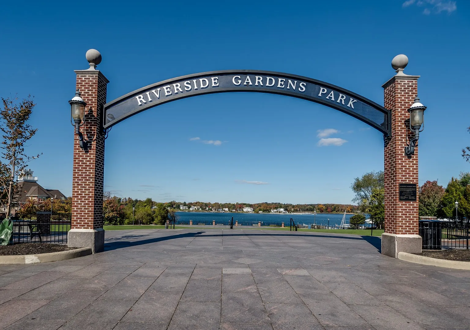 2 bed, 1250 sqft, $3,950 — Photo 3