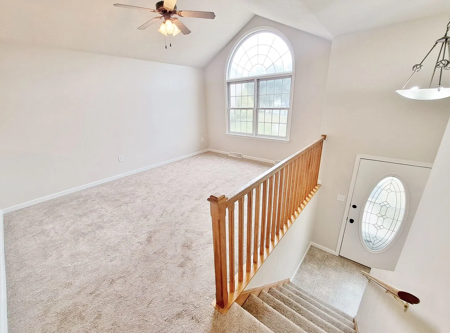 3 Bed / 2 Bath Single Family Home — Photo 4