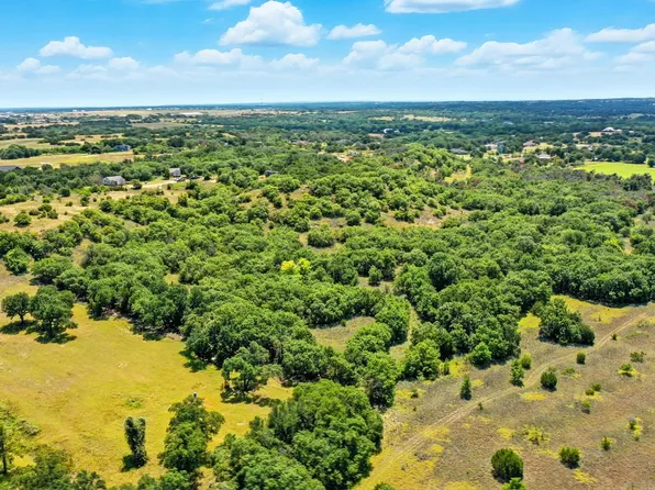395 Pepper Ln, Weatherford, TX 76088
